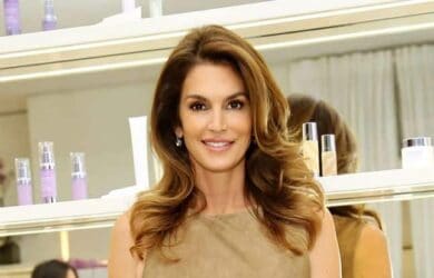 Botox and hyaluronic acid injections 100% uninhibited!