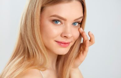 – Docteur Bernard Hayot What are the advantages of laser eye surgery to remove bags under the eyes?