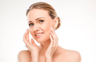 Why does facial skin sag?