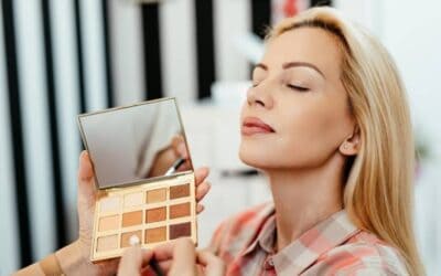 – Docteur Bernard Hayot Eyelid surgery: how long before make-up can be applied?